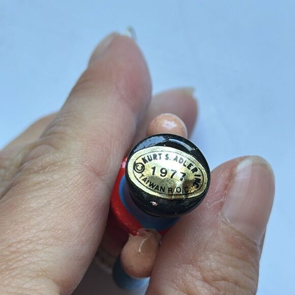 Lot of 3 vintage wooden soldier/nutcracker ornaments - Picture 4 of 9